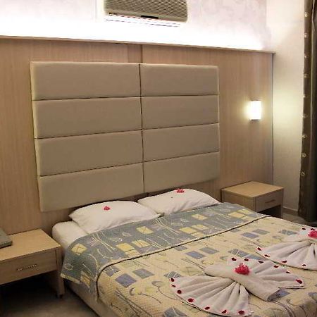 Ozcan Beach Hotel Turunç Extérieur photo